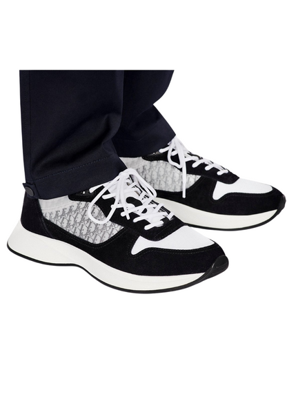 DR01 Runner Sneaker